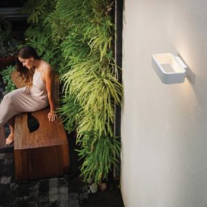 Đèn Gắn Tường Trang Trí Ngoài Trời LED NBL2691 Ánh Sáng Vàng (Sao chép)